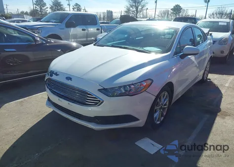 2017 Ford Fusion Se z USA, uszkodzony, nr VIN 3FA6P0HD3HR158427